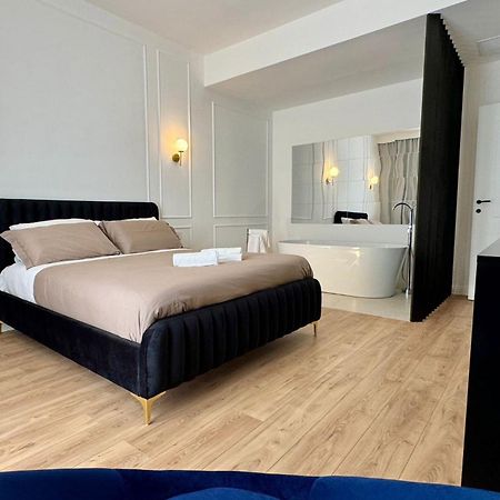 Politeama'S Home - Luxury Apartment Palermo Exteriör bild
