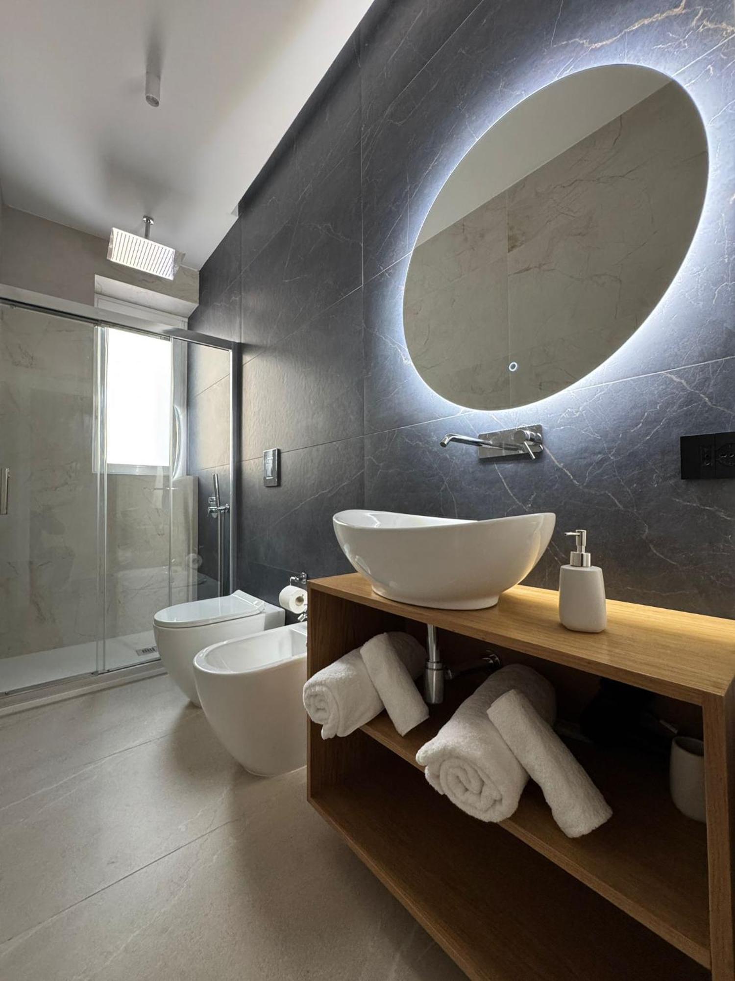 Politeama'S Home - Luxury Apartment Palermo Exteriör bild